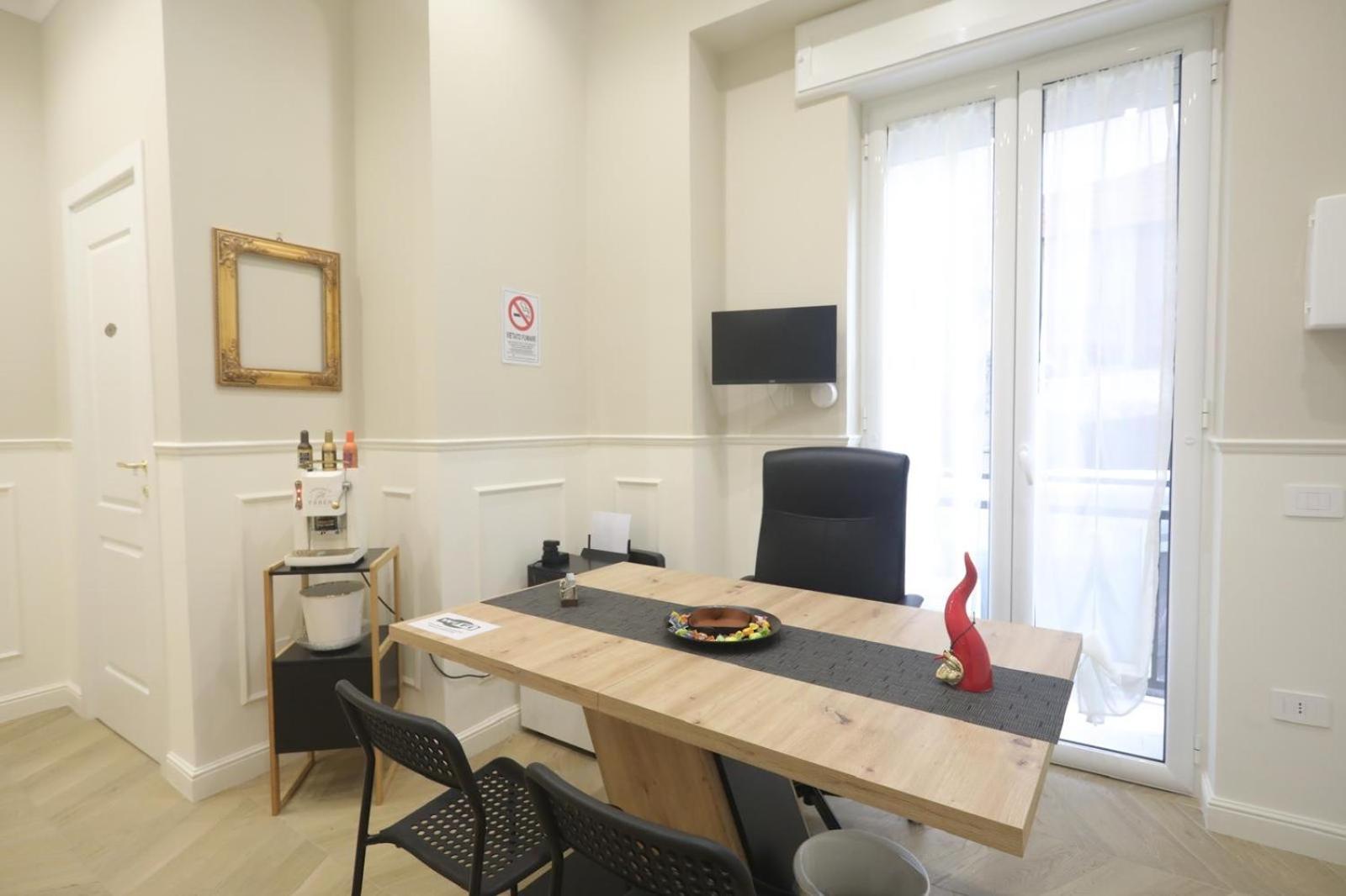 Vico Croce Suite, Spaccanapoli Esterno foto