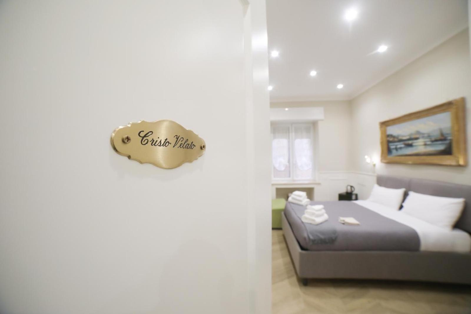 Vico Croce Suite, Spaccanapoli Esterno foto
